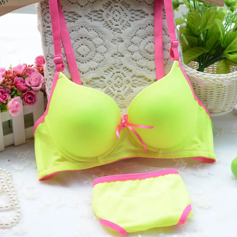 Wholesale models with 32a bra size For Supportive Underwear 