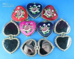 Kompaktowe lusterko w kształcie serca sprzyja jedwabnym haftowanym podwójnym stylu Color 35 sztuk / partia za darmo