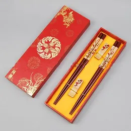 Personalizado Gravado Chopsticks Presente Conjuntos De Madeira Ameixa Com Caixa de 2 Set / pack (1set = 2 pair) Livre