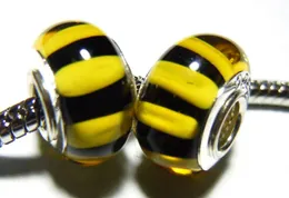 2 Bumble Bee Stripes Gelb Schwarz Europäischen Murano Glas Perlen Charm Single Core