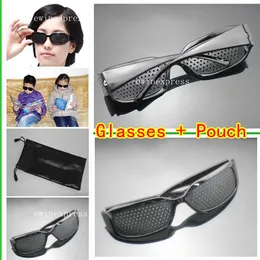 10pcs Pinhole Glasses + 10pcs schwarze Sonnenbrille-Beutel-Taschen-Sehvermögen-Verbesserungs-Anblick-Sorgfalt-Übungs-Eyewear-Trainings-Satz geben Verschiffen frei