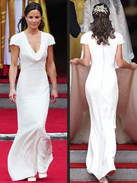 Pippa Middleton Brautjungfer Kleid 2015 Kutte Ausschnitt schlanke Silhouette Tasten Trauzeugin Kleid Pippa Brautjungfer Kleider mit Kappen-Ärmeln
