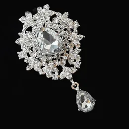 Gümüş Ton Kristal Bırak Sarkık Broş Pins, Düğün Gelin Buketi Broş Dört Renkler Damla Kristal Broş Kadın Kostüm Pimleri
