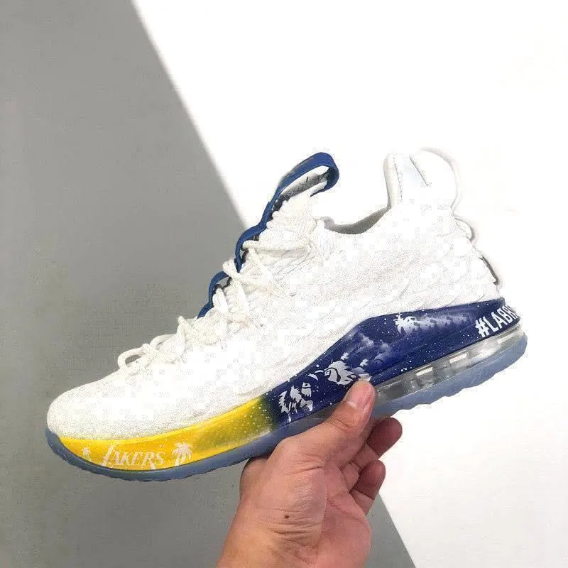 Lebron 15 lakers colorway hotsell