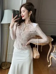Blusas transparentes blancas con flores deals