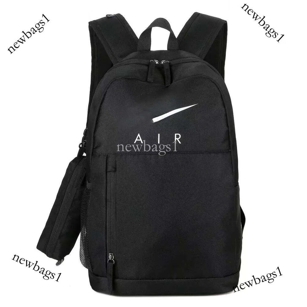 amazonbasics backpack hiking AmazonBasics Carry-On Travel Backpack Review