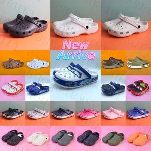 Crocs Echo Clog Slides & Sandalen in grijs formaten: 43 44