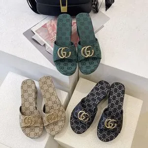 Groothandel Gucci-slippers tegen goedkope prijzen | DHgate