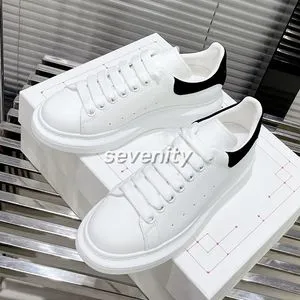 Groothandel Dames Alexander Mcqueen Trainers tegen goedkope prijzen | DHgate