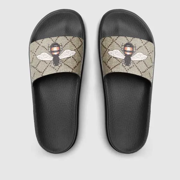 2021 Designer Shoes Luxury Slide Summer Fashion Wide Flat sandals Slipper men and women Flip Flops 01