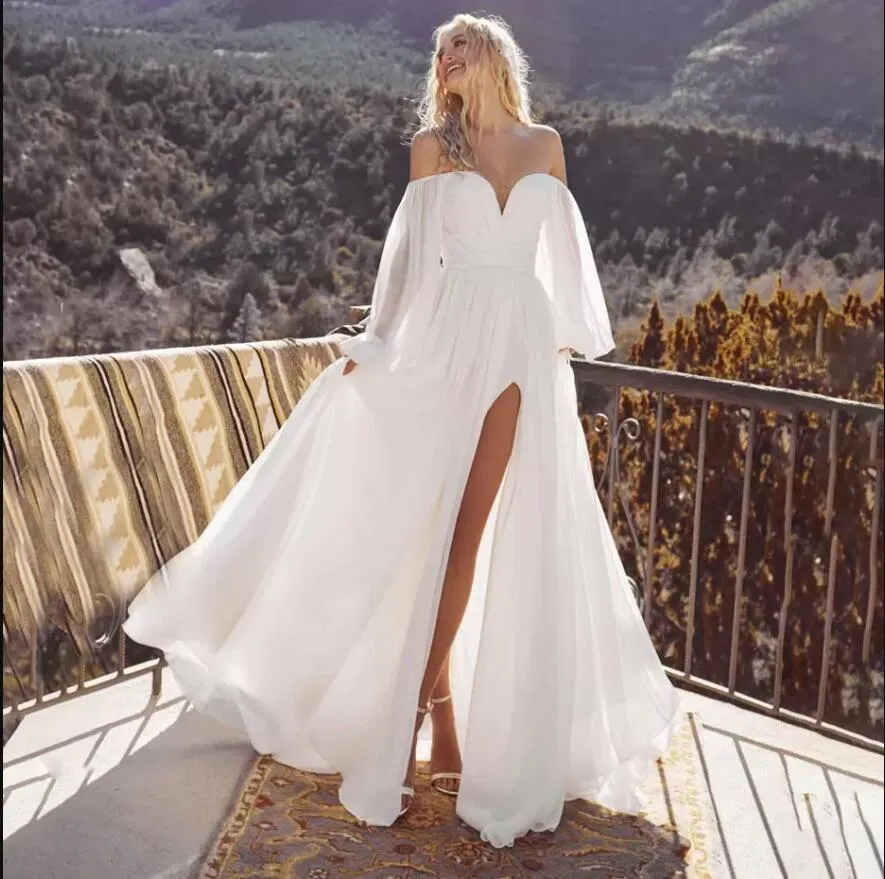 boho formal dresses plus size Plus Size Ivory Chiffon Boho Sweetheart Neck Long Sleeve Bridal Dress, Ivory