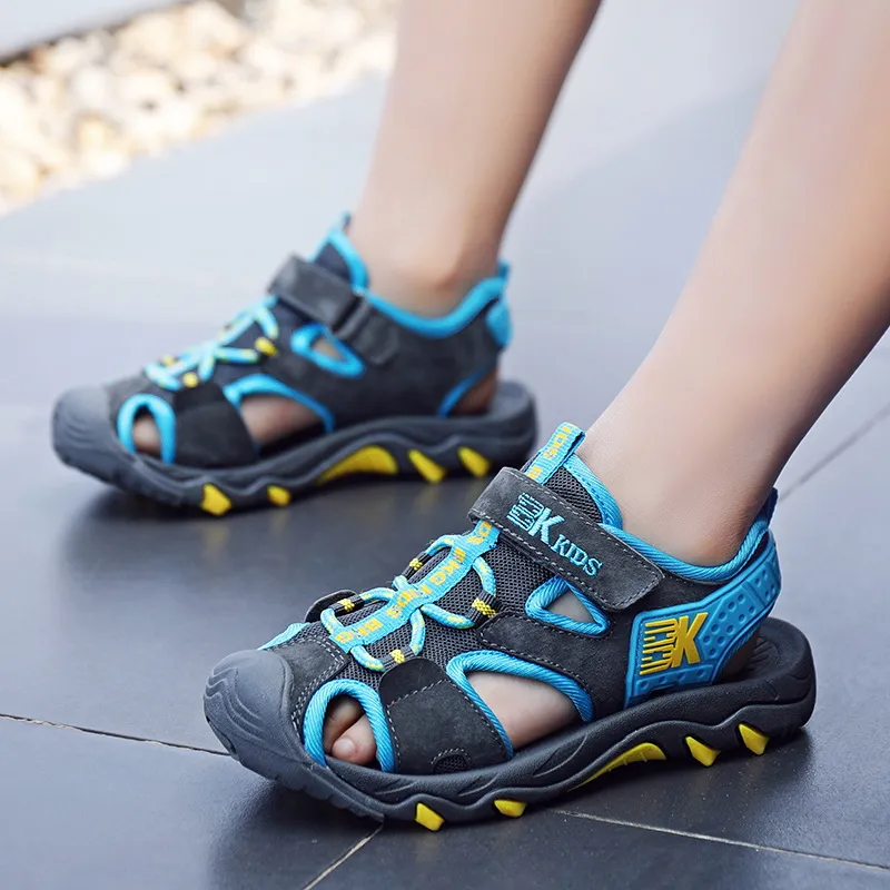 Sandals for 8 deals year old boy
