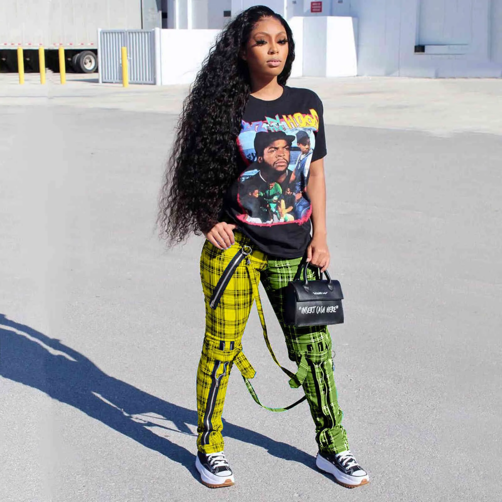 Womens hotsell streetwear sweatpants
