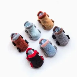  Calcetines antideslizantes para bebé, calcetines de algodón con  dibujos animados para bebés, calcetines de coche para niños (3 piezas) (D,  niños de 5 a 9 años) : Ropa, Zapatos y Joyería