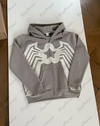 Ropa negra para 2025 adolescentes