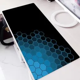 Tapis De Souris Gamer XXL 1200x600 Mm - Base Caoutchouc Antidérapante, Surface Microfibre Lisse, Coutures Renforcées