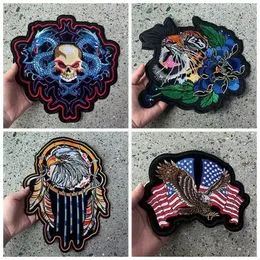 Blog 41: Hoe je zelf patches maakt en bevestigt