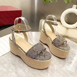 Castañer Espadrilles met plateauzool Zwart