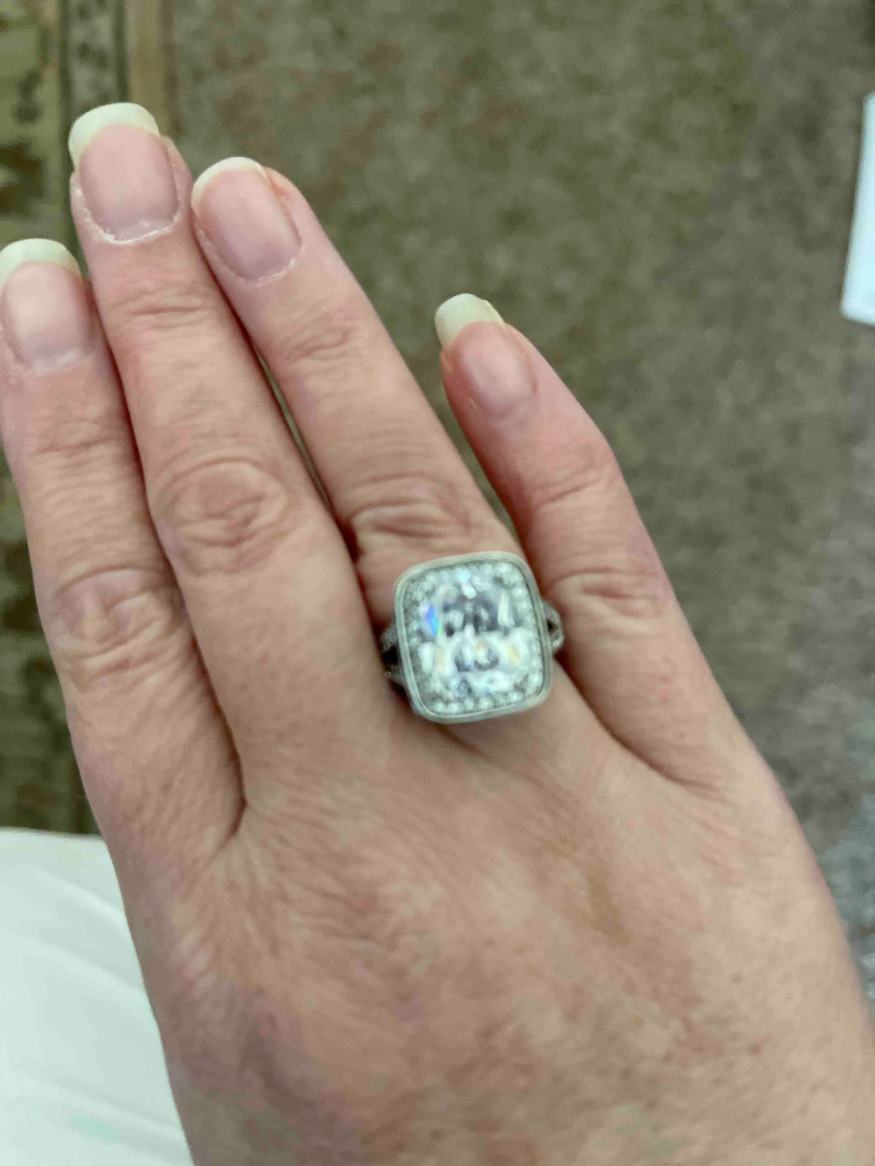 Bague Alliance Diamant Simulé 8 Ct Or Blanc 14k - Taille US 7.5 à 12 - Neuf