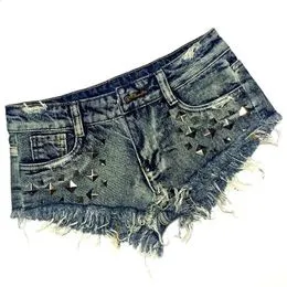 Colgantes De Mator De Mezclilla De Triángulo Ultra Corto