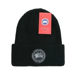 Bonnet Tricoté Homme Femme - Motif West Coast Iron Cross - Skullies - Hiver, Ski, Plein Air