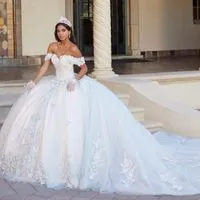 Vestidos color blanco outlet de 15 años