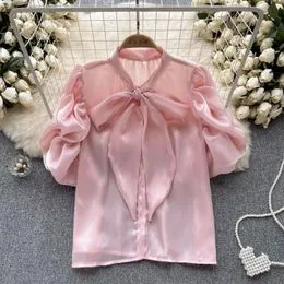 Blusas hechas con tela de 2025 encaje