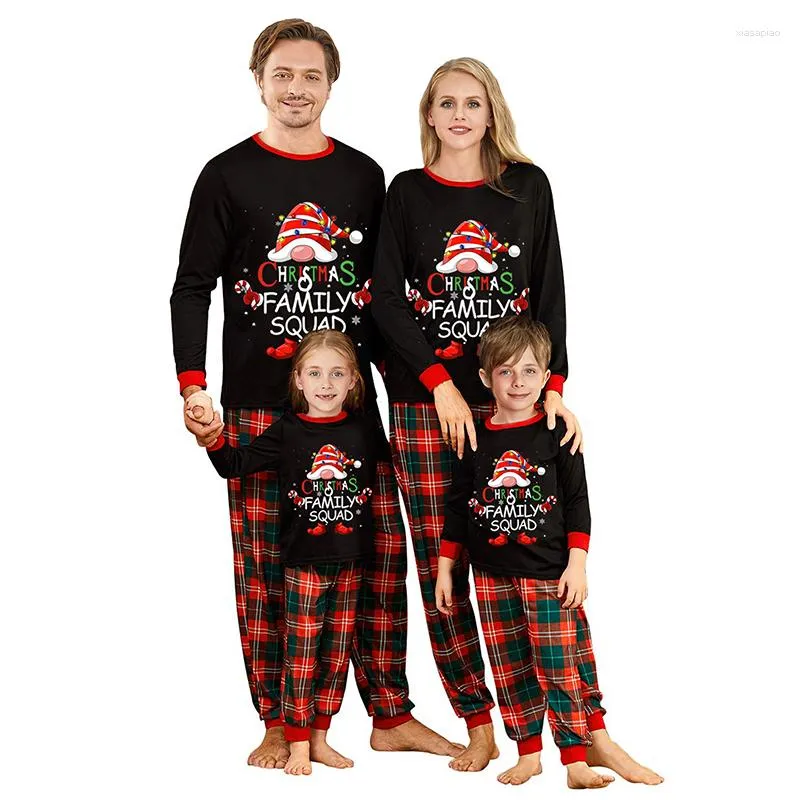 Venda Natal pijama família correspondência de vestuário roupa de conjunto  de mulheres, homens, crianças, crianças romper do bebê do mom pai casais  xadrez de natal pjs cinza > Loja 