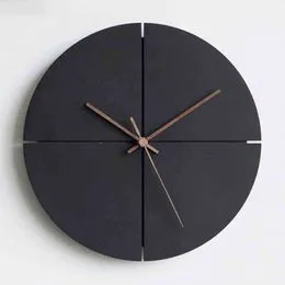 Reloj de pared de plástico con péndulo cuadrado negro tradicional para sala  de estar, cocina o comedor