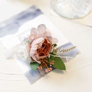 Bracelets de mariage fille bracelets de chapelet floral bracelets ruban rose demoiselle de mariée fleurs à main fleurs de mariage