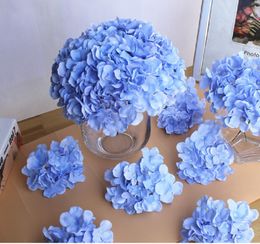 Bruiloftdecoraties gesimuleerd Hydrangea hoofd Verbazingwekkende kleurrijke decoratieve bloem voor bruiloftsfeest Luxe kunstmatige Hydrangea Silk Diy Flower Decoratie