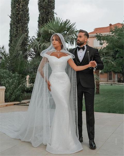 Robe de mariée 2023 Dubai robes de sirène de luxe avec Cape Train robes à manches longues pour la mariée strass robe de mariée