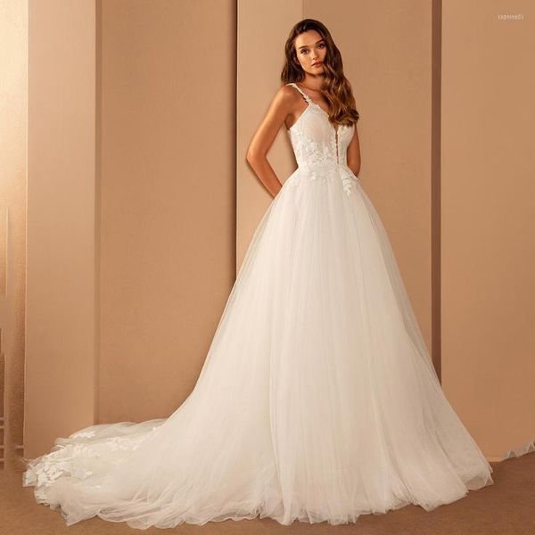 Vestido de novia encantador con tirantes Spsghetti, vestidos de corte en A, vestido de novia de encaje con espalda abierta al aire libre, cola de corte, novia de talla grande