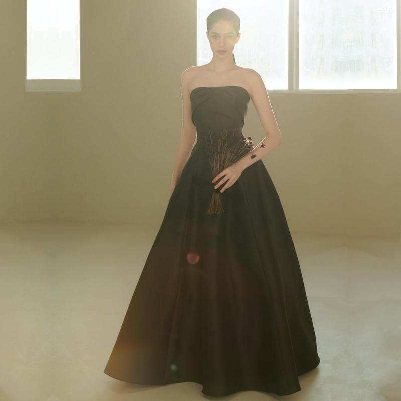 Свадебное платье простое черное атласное атласное платье без бретелек для женского безрумолечного платья Vestido de novia невеста индивидуальная вечеринка плюс плюс