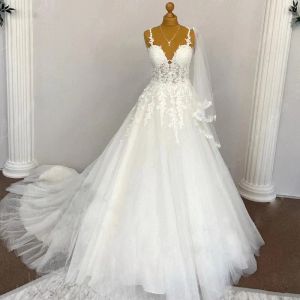 Robes de mariée robe nuptiale spaghetti bretelles applique en dentelle