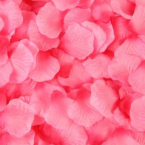 Fleurs de mariage 500pcs 5x5cm Imitation de soie Pétales roses pour décoration Fleur de tissu muti-couleur pour l'ornement de disposition de proposition