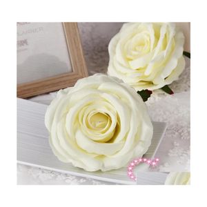 Flores de boda 9Cm Cabezas de flores de rosas artificiales Decoración de fiesta decorativa de seda Ramo de pared Rosas blancas Eventos de entrega de gotas Supl Dh6N3