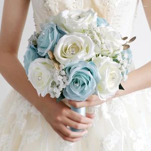 Flores de boda Rosa artificial blanco azul ramos de novia novia sosteniendo accesorios hechos a mano