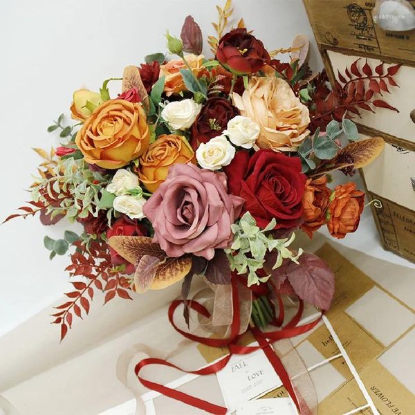 Fleurs de mariage Bouquet de mariée maison fleur Art Caramel vin rouge Rose Simulation Bundle mariée tenant 606