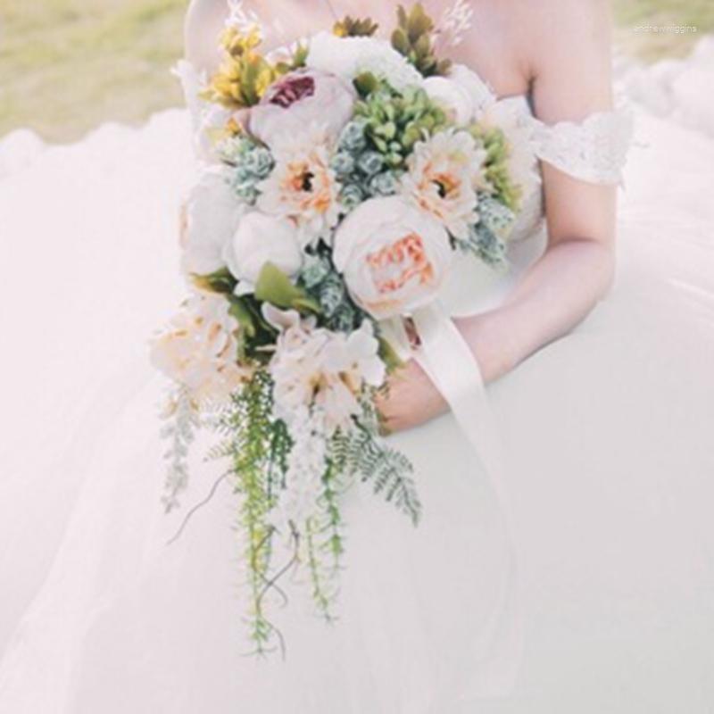 Flores de boda Bouquet Bridal Romantic Artificial Bruidsboeket para novias niña de flores de seda