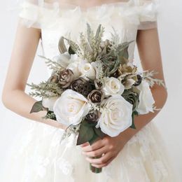 Bouquet de fleurs de mariage, nouées à la main, décoration florale, fournitures de fête de vacances, Roses européennes pour Chaise Longue