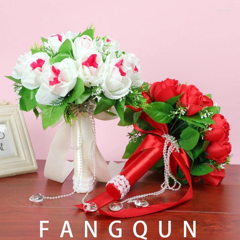 Fiori nuziali Sposa Bouquet da damigella d'onore Accessori artificiali con perline di rose rosse