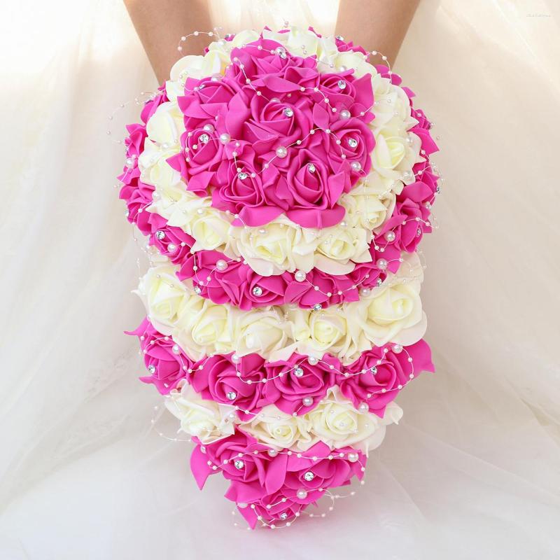 Bröllopsblommor Elegant vattenfall Pearl Lmitation Roses Handhållen Bridal Sale Bouquet Party Supplies Handmade PE338