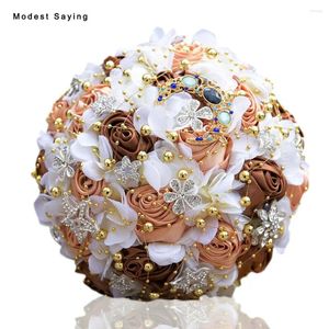 Fleurs de mariage Fashion Brown Artificial Rose Pearls Bouquets 2024 Royal Blue Bridal Decorations Ramo de Novia