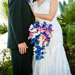 Wedding Flowers PinkBlue Cascading Bridal Bouquet de Mariage Galaxy Orchid Lelies traan voor bruid ramo la boda