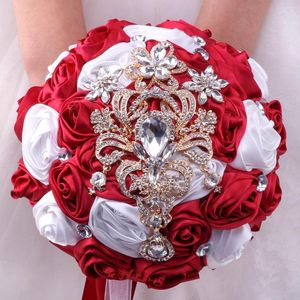 Bruiloft bloemen wijn rood wit satijnen rozenbruid en bruidsmeisje handboeket romantische accessoires feestdecoratie bloem