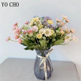 Fleurs de mariage YO CHO Mini Bouquet fleur artificielle marguerite en soie bricolage Arrangement de demoiselle d'honneur Bouquet décor de fête à la maison