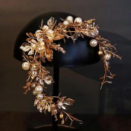 Accesorios para el cabello de boda Diadema de perlas de hoja Color dorado Barroco Vintage Hairband para novia Mujeres Tocados Corona Joyería nupcial 240305