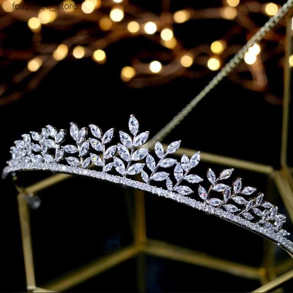 Bijoux de cheveux de mariage Asnora Crystals luxueux Tiara Nupcial Bridal Hair Jewelry Hair Accessoires Tiara de Boda L46