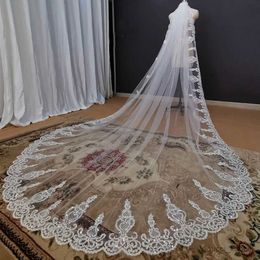 Bijoux de cheveux de mariage Bling Lace Long Bridal Veil Cathedral White Ivory Wedding Veil avec peigne 3 mètres 1 Veille de couches Accessoires de mariage